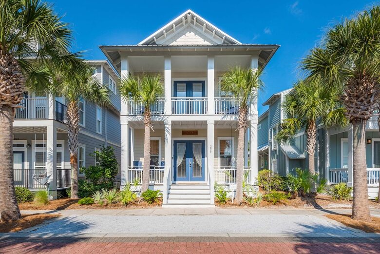 Coastal Charmer with Timeless Design in Seacrest Beach - Seacrest Beach, Florida