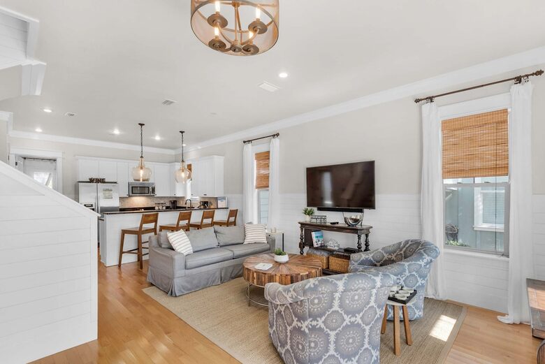 Coastal Charmer with Timeless Design in Seacrest Beach - Seacrest Beach, Florida