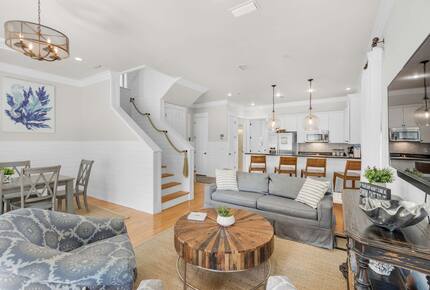Coastal Charmer with Timeless Design in Seacrest Beach - Seacrest Beach, Florida