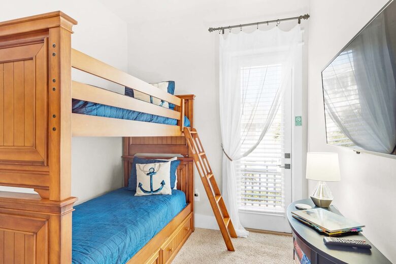 Coastal Charmer with Timeless Design in Seacrest Beach - Seacrest Beach, Florida