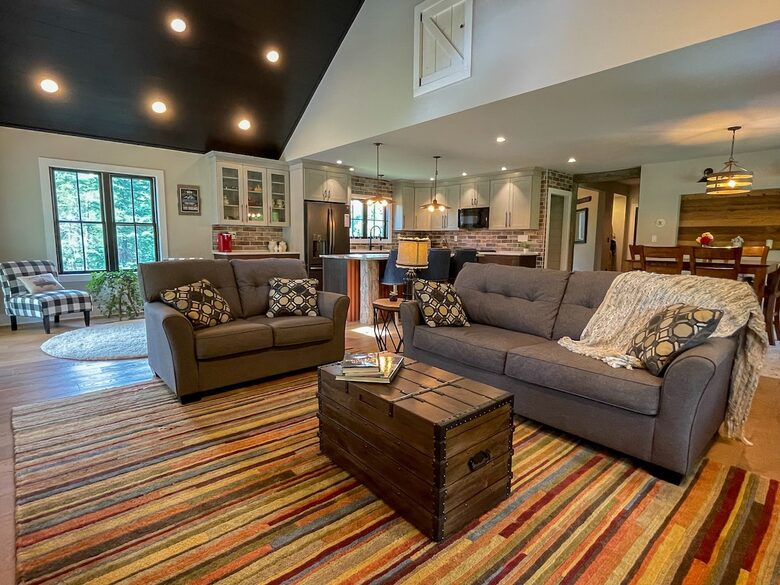 Charming Mount Holly Retreat on Six Private Acres - Mount Holly, Vermont