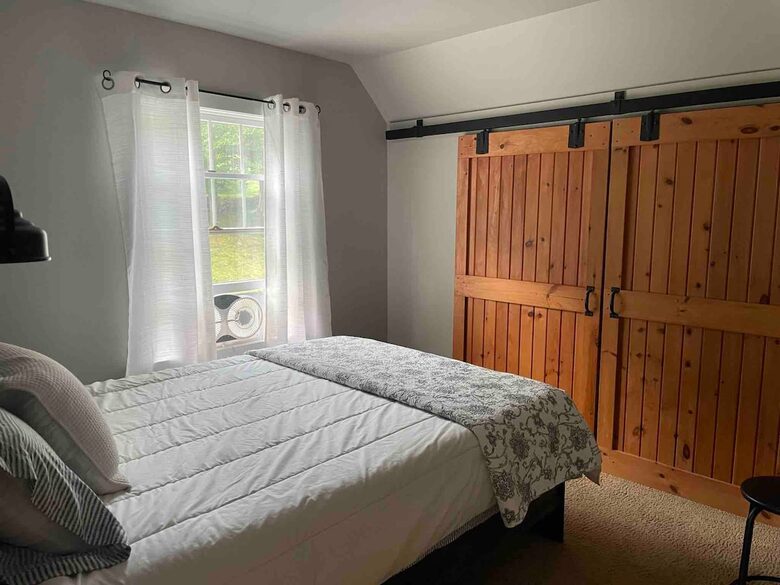 Charming Mount Holly Retreat on Six Private Acres - Mount Holly, Vermont