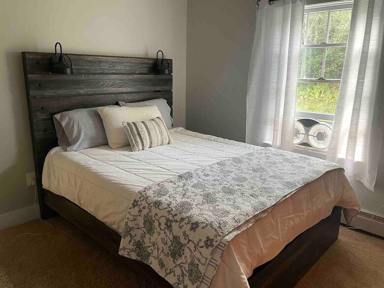Charming Mount Holly Retreat on Six Private Acres - Mount Holly, Vermont