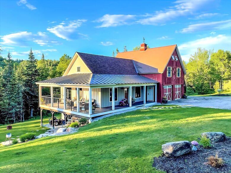 Charming Mount Holly Retreat on Six Private Acres - Mount Holly, Vermont
