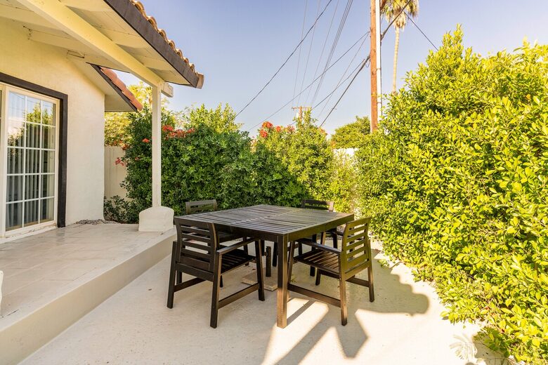 Desert Calm with Mountain Views - La Quinta, California