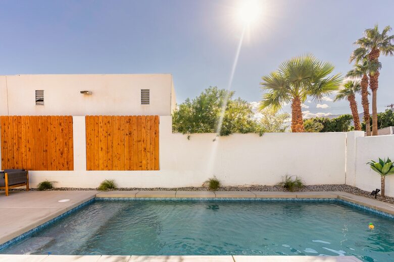 Desert Calm with Mountain Views - La Quinta, California