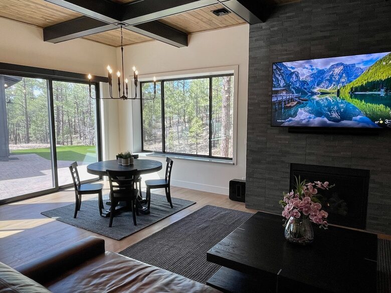 Serenity and Sophistication on Golf Course - Show Low, Arizona