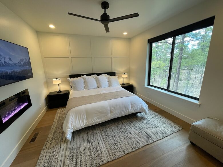 Serenity and Sophistication on Golf Course - Show Low, Arizona