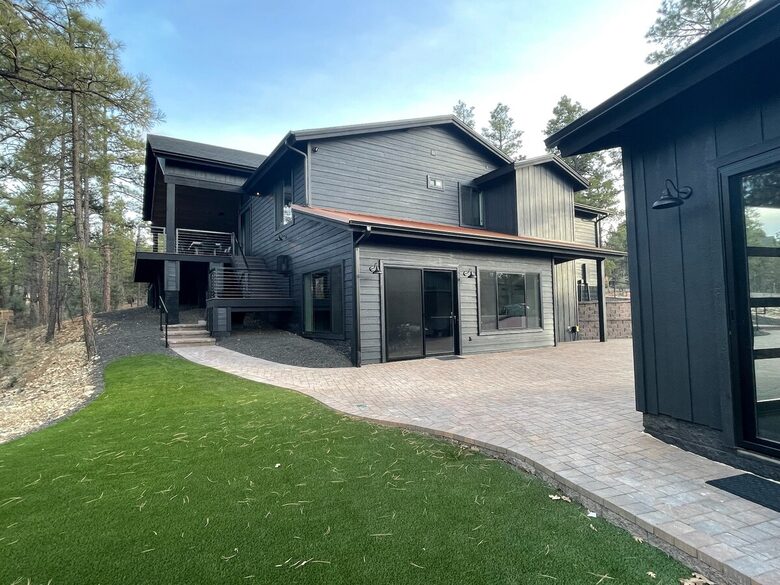 Serenity and Sophistication on Golf Course - Show Low, Arizona