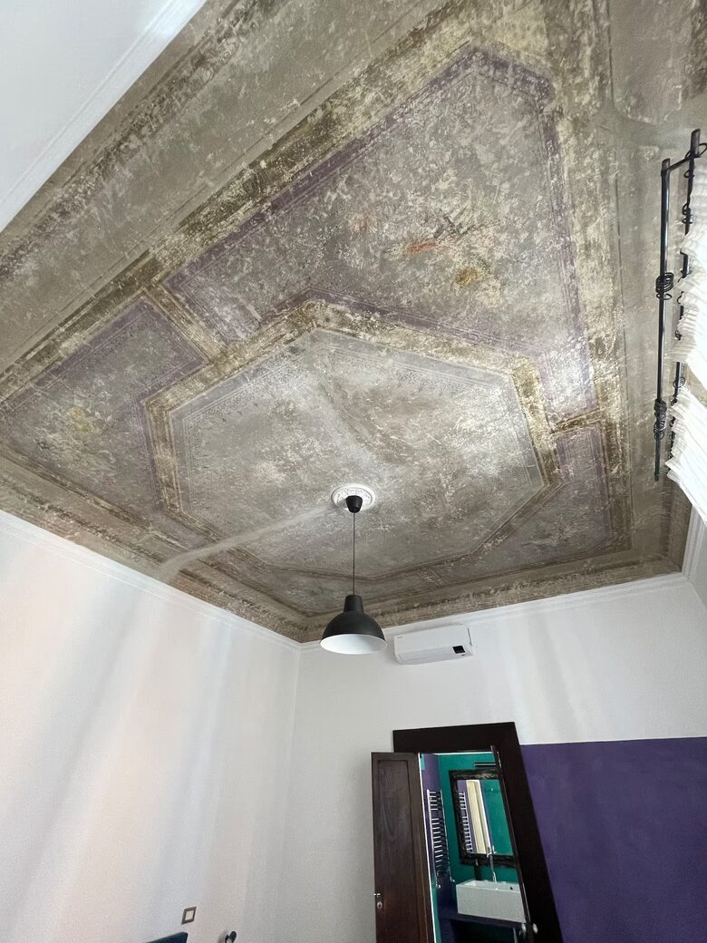 Spacious 19th-Century Apartment Overlooking Diocletian’s Baths - Rome, Italy