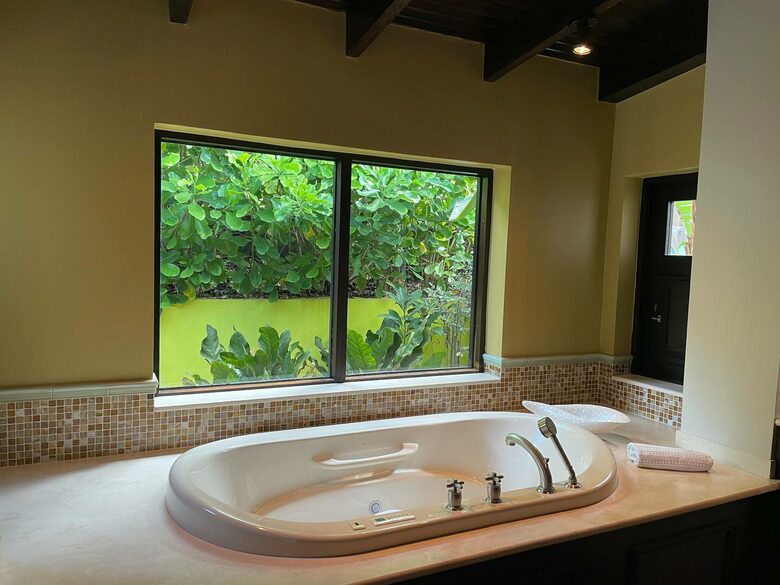 Luxury Oceanfront Villa at Four Seasons Nevis - Pinney's Beach, Charlestown, Saint Kitts and Nevis