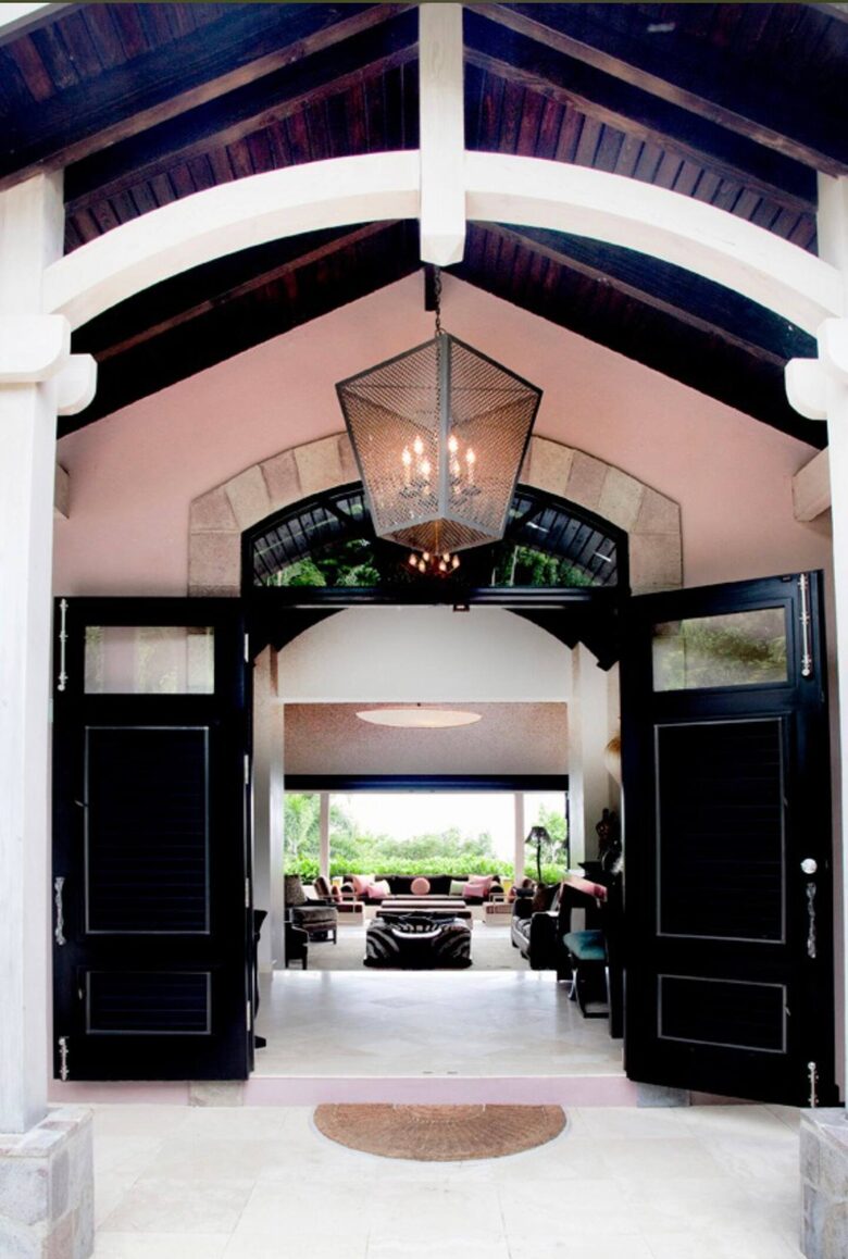 Luxury Oceanfront Villa at Four Seasons Nevis - Pinney's Beach, Charlestown, Saint Kitts and Nevis