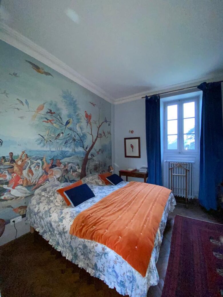 Historic Château with Riverside Views & Heated Pool - Daon, Mayenne, France