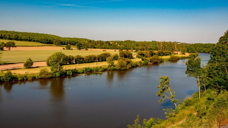 Historic Château with Riverside Views & Heated Pool - Daon, Mayenne, France