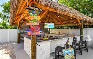Elegant Fort Myers Retreat with Private Pool Near Beaches and Barrier Islands - Fort Myers, Florida