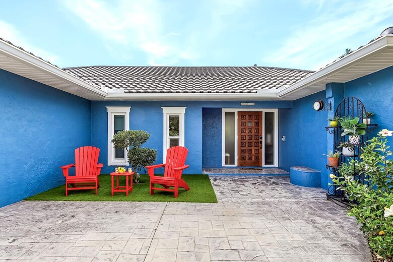 Elegant Fort Myers Retreat with Private Pool Near Beaches and Barrier Islands - Fort Myers, Florida