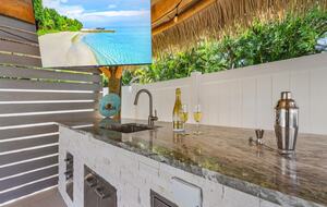Elegant Fort Myers Retreat with Private Pool Near Beaches and Barrier Islands - Fort Myers, Florida