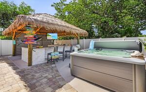 Elegant Fort Myers Retreat with Private Pool Near Beaches and Barrier Islands - Fort Myers, Florida