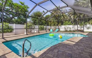 Elegant Fort Myers Retreat with Private Pool Near Beaches and Barrier Islands - Fort Myers, Florida