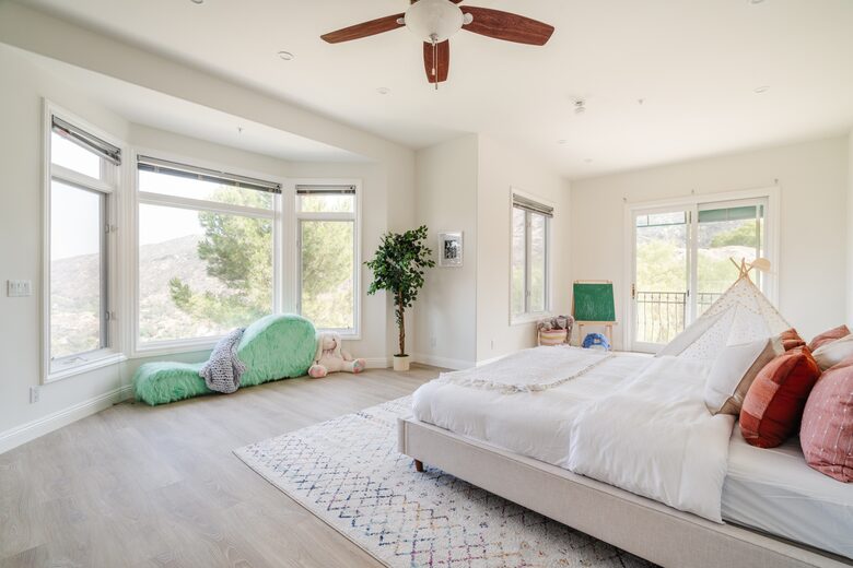 Hilltop Escape with Iconic Views and Timeless Style - Santa Susana, California