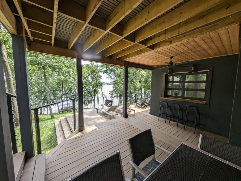 Serene Lakefront Retreat with Modern Comforts - Mount Juliet, Tennessee