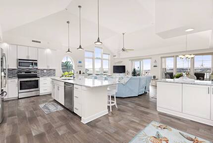 Serene Coastal Escape with Panoramic Views - Selbyville, Delaware