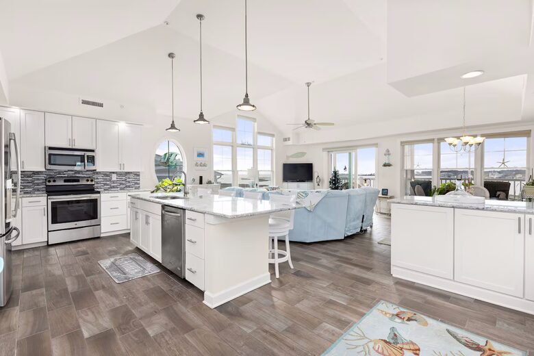 Serene Coastal Escape with Panoramic Views - Selbyville, Delaware