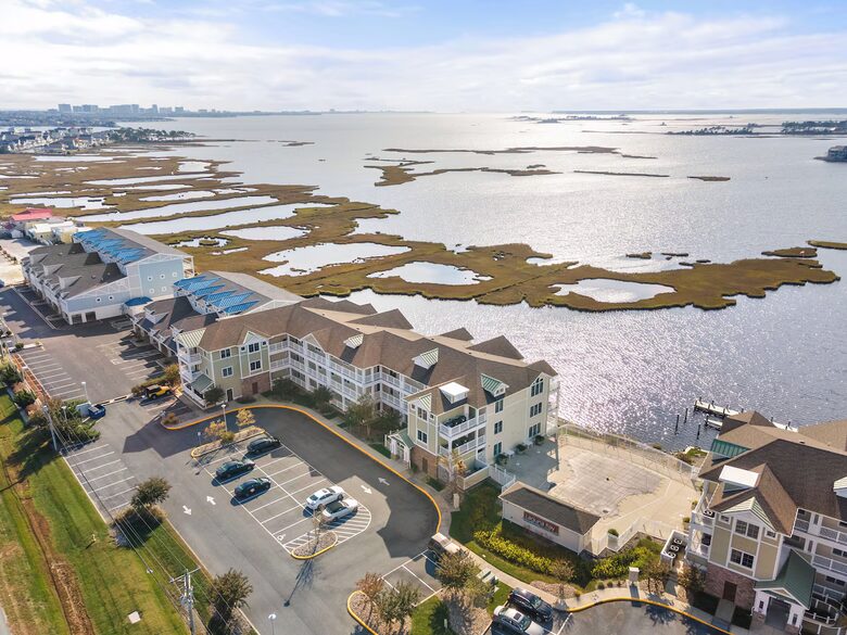 Serene Coastal Escape with Panoramic Views - Selbyville, Delaware