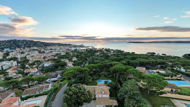 Elegant Sainte-Maxime Retreat | La Marchellerie - Sainte-Maxime, France