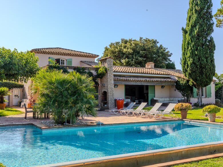 Elegant Sainte-Maxime Retreat | La Marchellerie - Sainte-Maxime, France