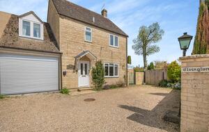 Elegant Cotswold Retreat Near Bourton-on-the-Water - Bourton-on-the-Water, United Kingdom
