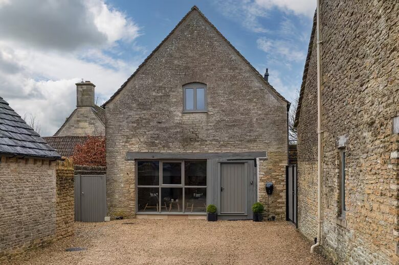 Rustic-Chic Barn Conversion in Leighterton - Leighterton, Tetbury, United Kingdom