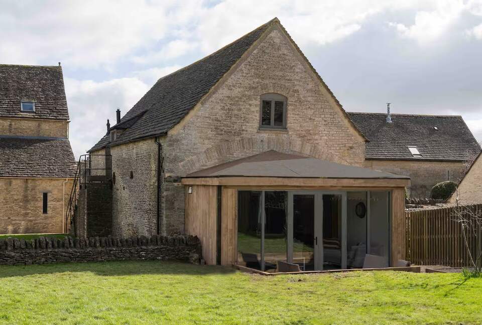 Rustic-Chic Barn Conversion in Leighterton - Leighterton, Tetbury, United Kingdom