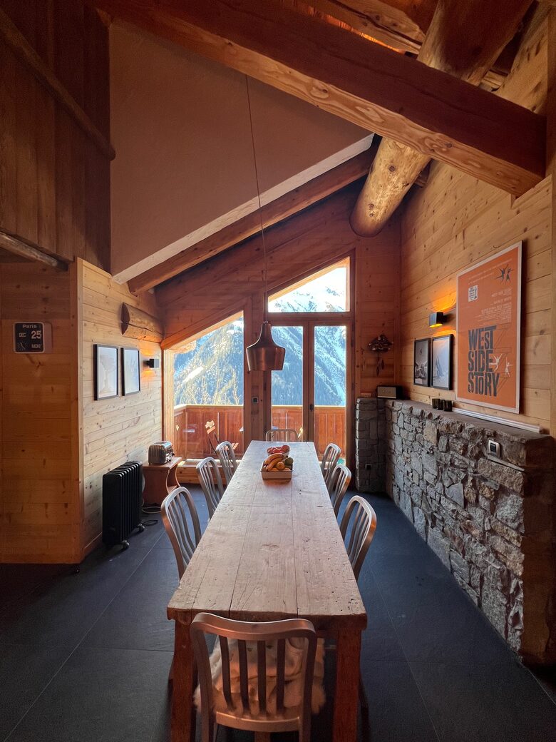 Elegant Chalet Apartment with Ski-In/Ski-Out Access - Sainte-Foy-Tarentaise, France