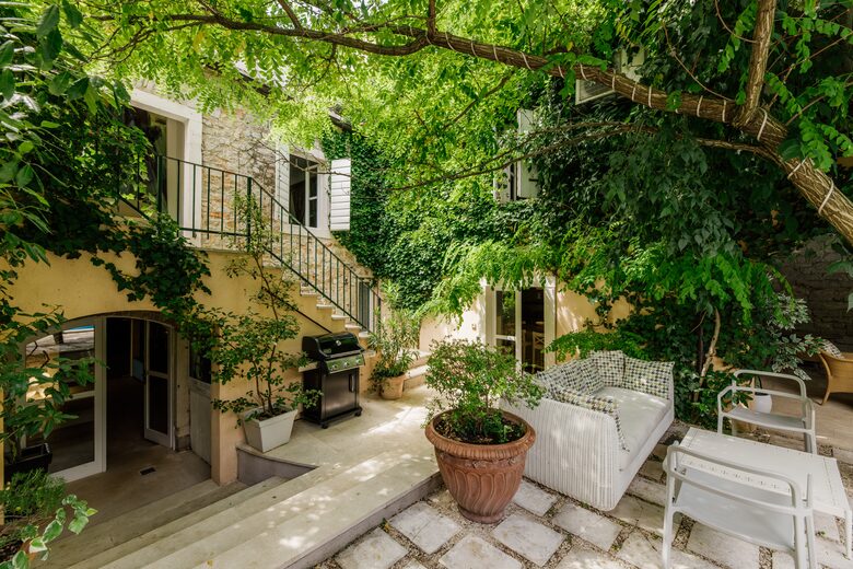 Vertigo Palace - Jelsa, Hvar Island., Croatia
