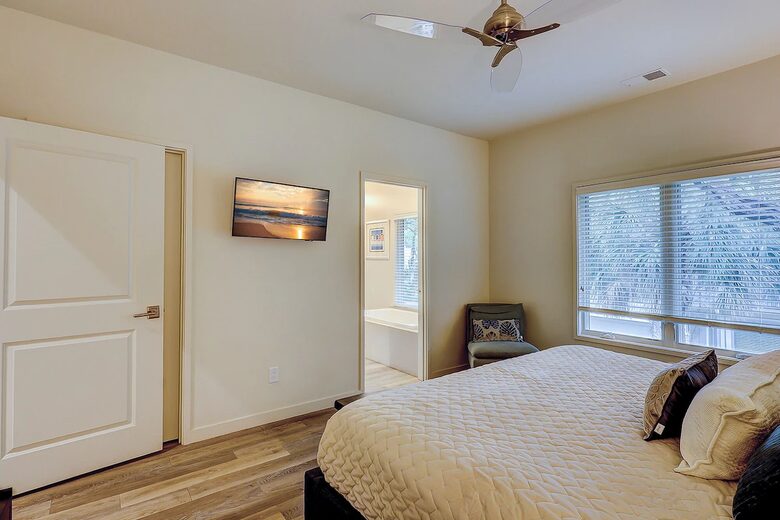 Grand Retreat in Sea Pines | Overlooking Harbour Town Golf - Hilton Head Island, South Carolina