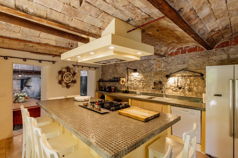 Vertigo Palace - Jelsa, Hvar Island., Croatia