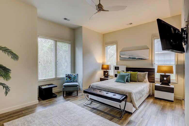 Grand Retreat in Sea Pines | Overlooking Harbour Town Golf - Hilton Head Island, South Carolina