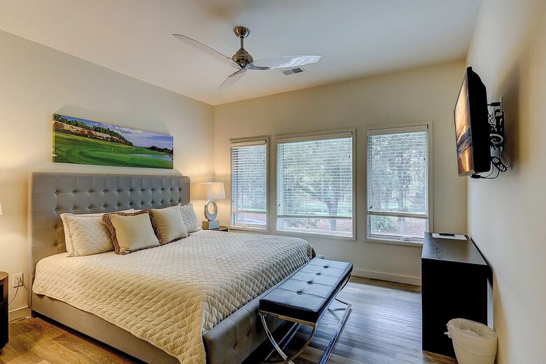 Grand Retreat in Sea Pines | Overlooking Harbour Town Golf - Hilton Head Island, South Carolina