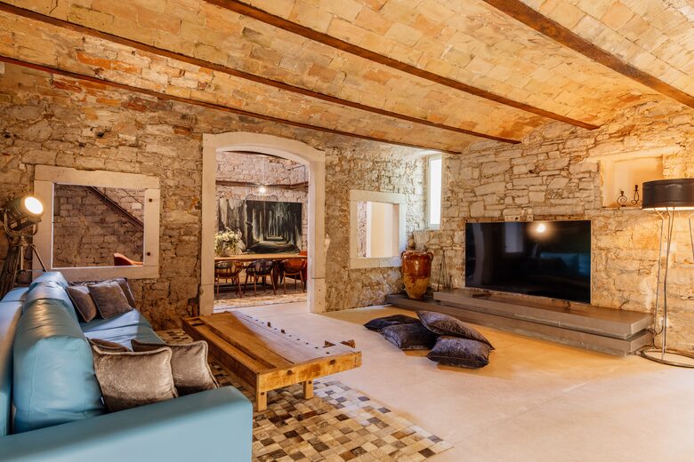 Vertigo Palace - Jelsa, Hvar Island., Croatia