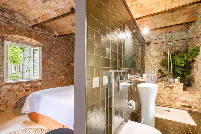 Vertigo Palace - Jelsa, Hvar Island., Croatia