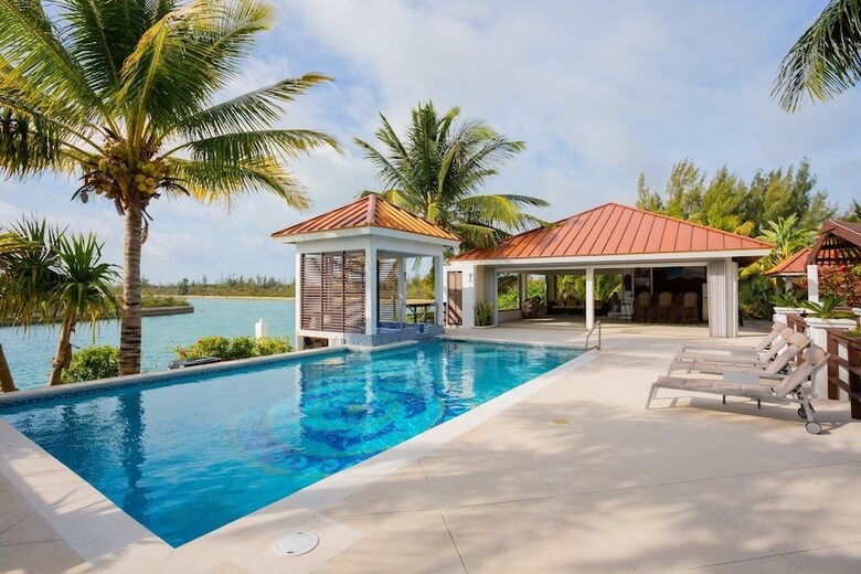 Secluded Island Oasis with Panoramic Water Views - Freeport, Bahamas