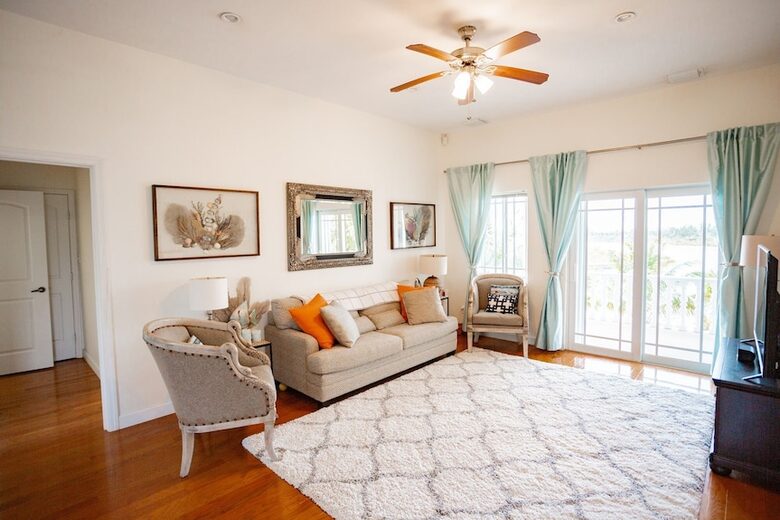 Secluded Island Oasis with Panoramic Water Views - Freeport, Bahamas