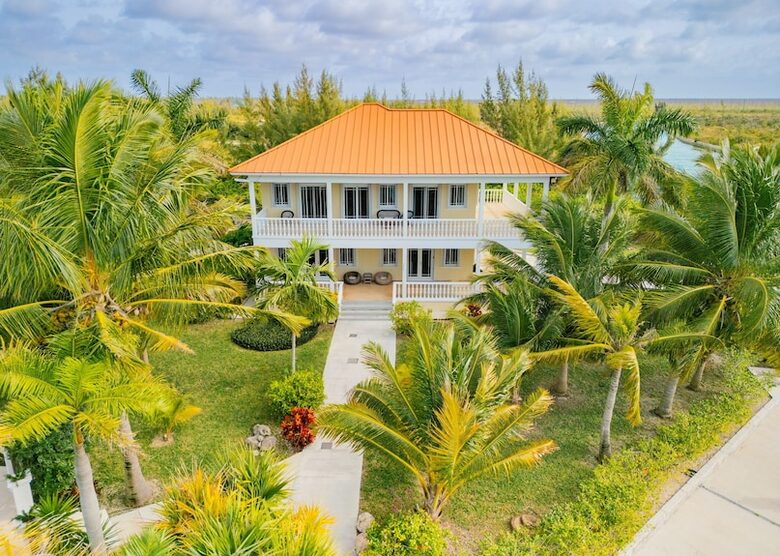 Secluded Island Oasis with Panoramic Water Views - Freeport, Bahamas