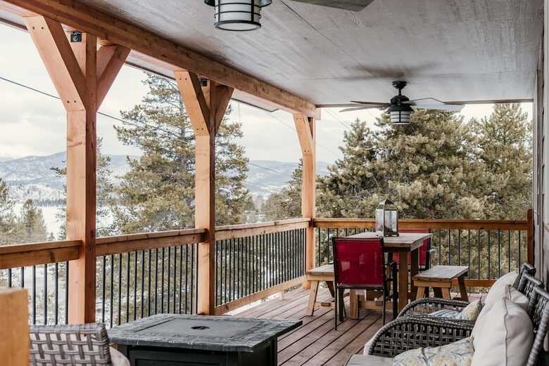 Rocky Mountain Charm with Sweeping Lake Views - Granby, Colorado