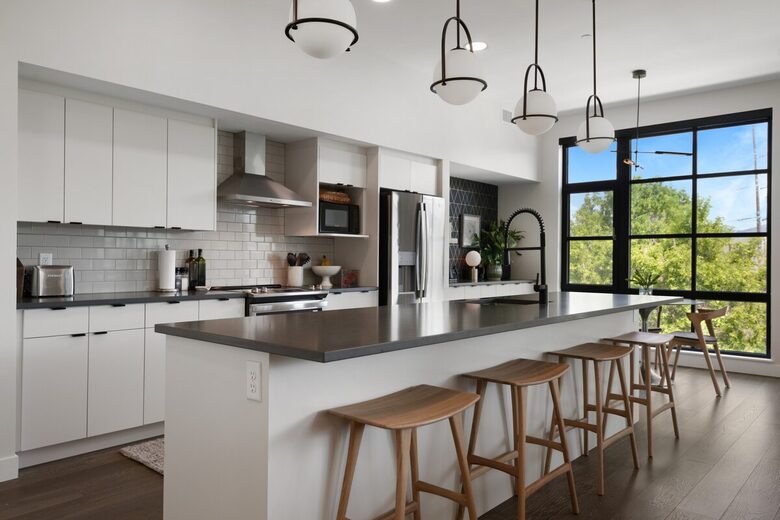 Contemporary Riverfront Living near Downtown Missoula - Missoula, Montana