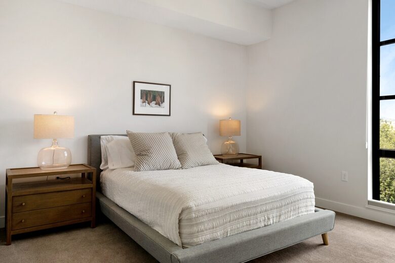 Contemporary Riverfront Living near Downtown Missoula - Missoula, Montana