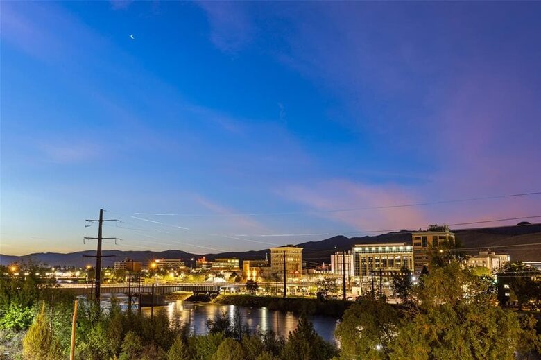 Contemporary Riverfront Living near Downtown Missoula - Missoula, Montana