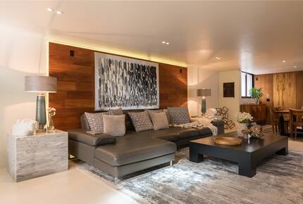 Elegant Mexico City Penthouse with Jacuzzi Terrace & Skyline Views - Mexico City, Mexico