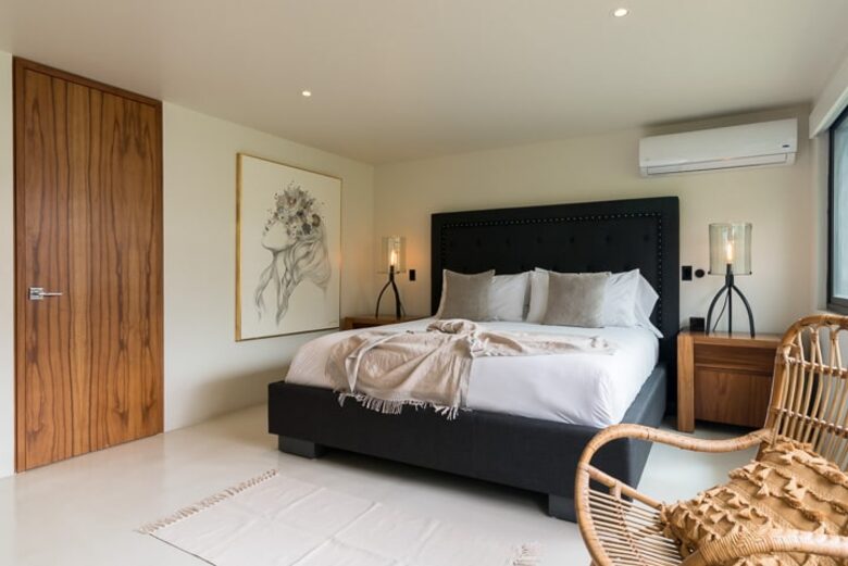 Elegant Mexico City Penthouse with Jacuzzi Terrace & Skyline Views - Mexico City, Mexico